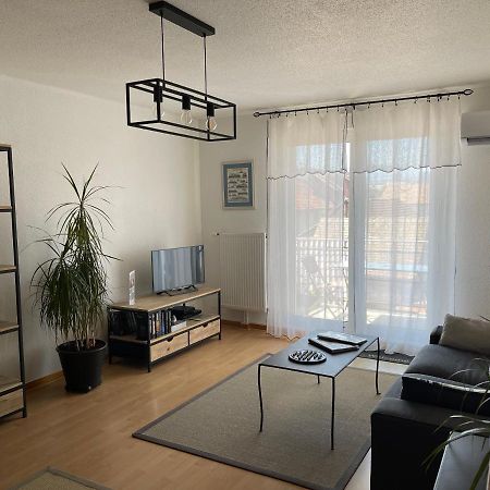 Au Pied Des Vosges Apartment Obernai Bagian luar foto