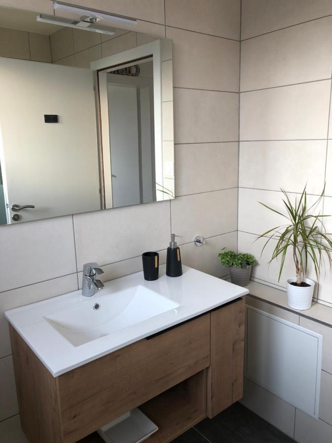 Au Pied Des Vosges Apartment Obernai Bagian luar foto
